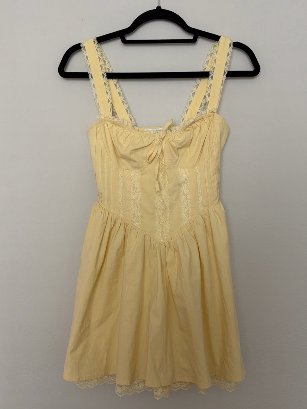 Yellow Lace-Trim Mini Dress - Charming Summer Style